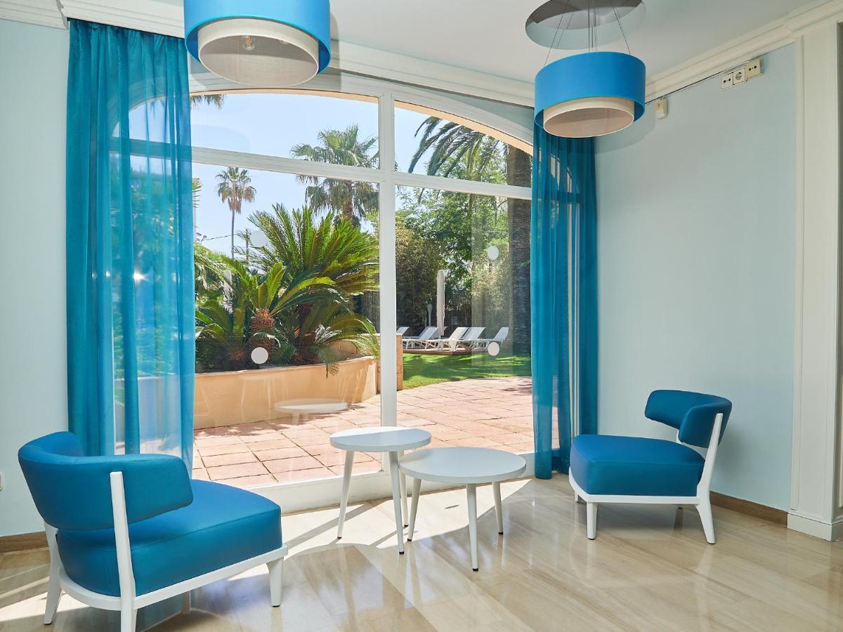Monica Hotel