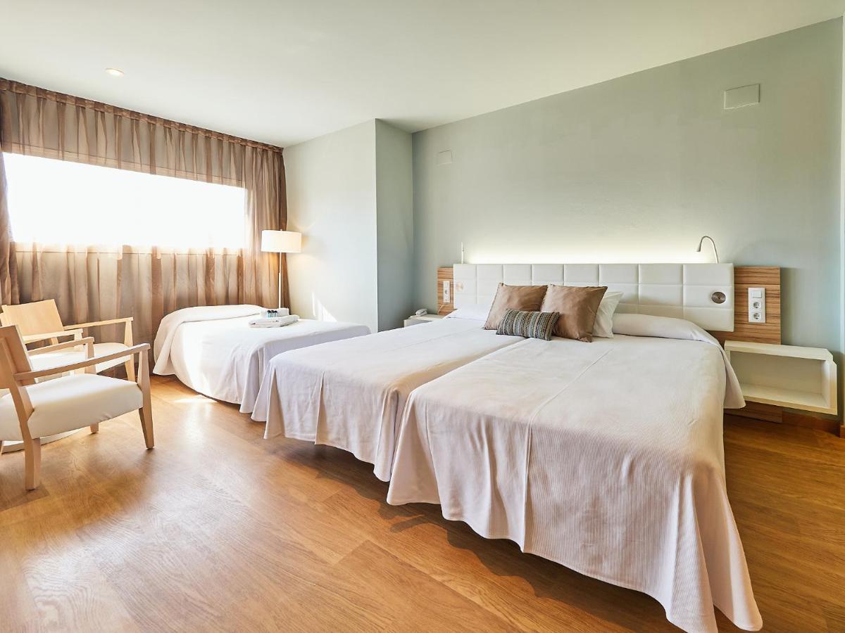 Mònica Hotel 4*