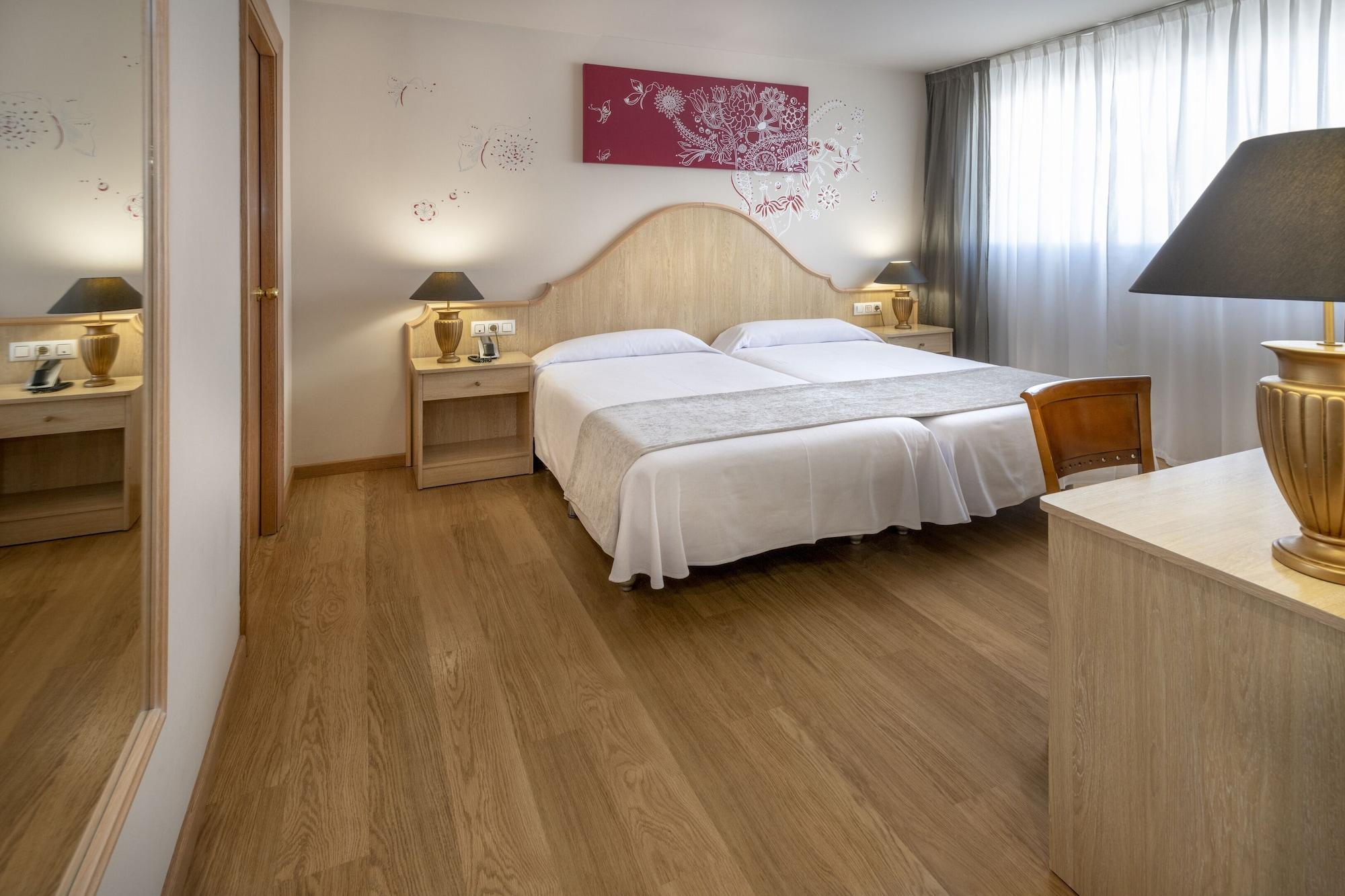 Mònica 4* Cambrils