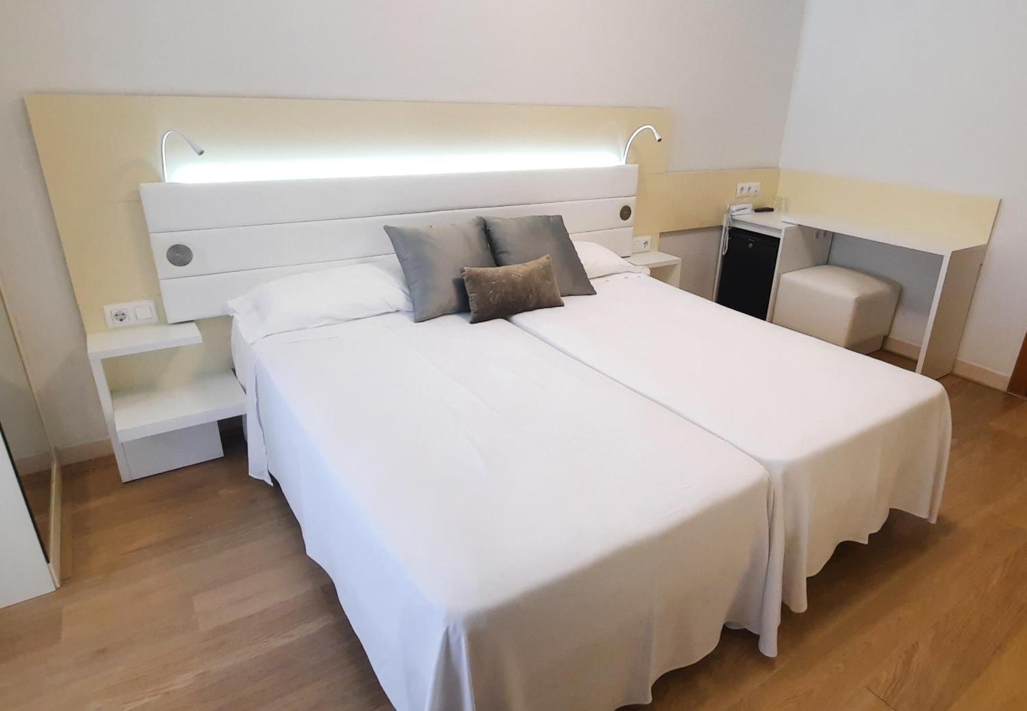 Hotel Mònica Cambrils