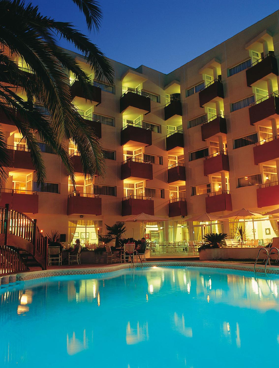 Mònica Hotel