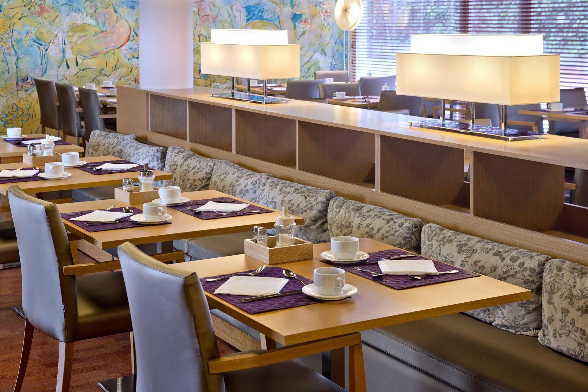 Mònica Hotel 4*